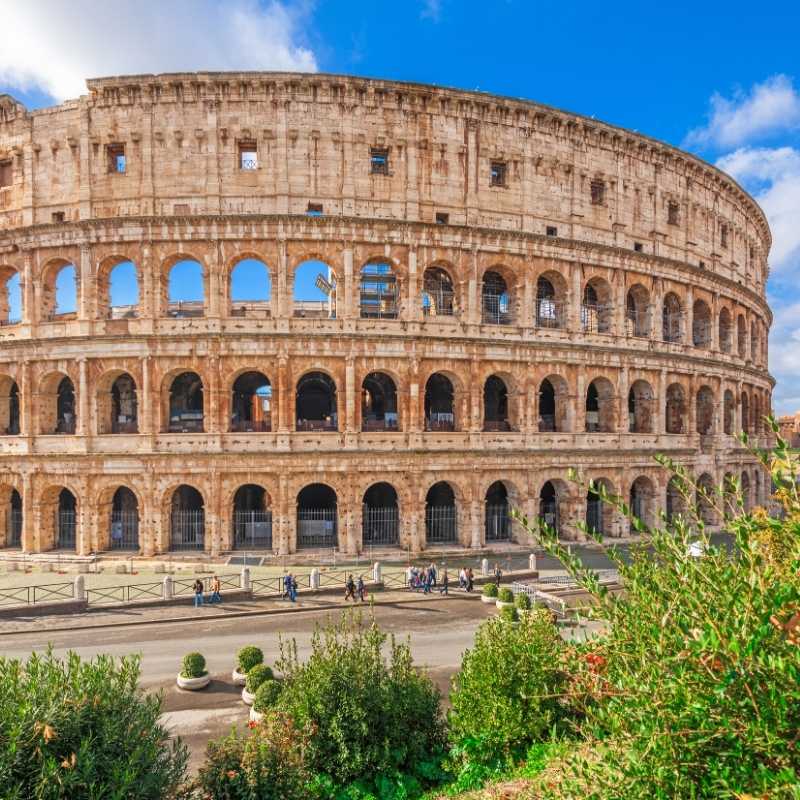 akiyo-tour-thumbnail-italy